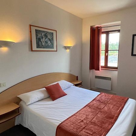 Hotel Tgv Кемпер Экстерьер фото