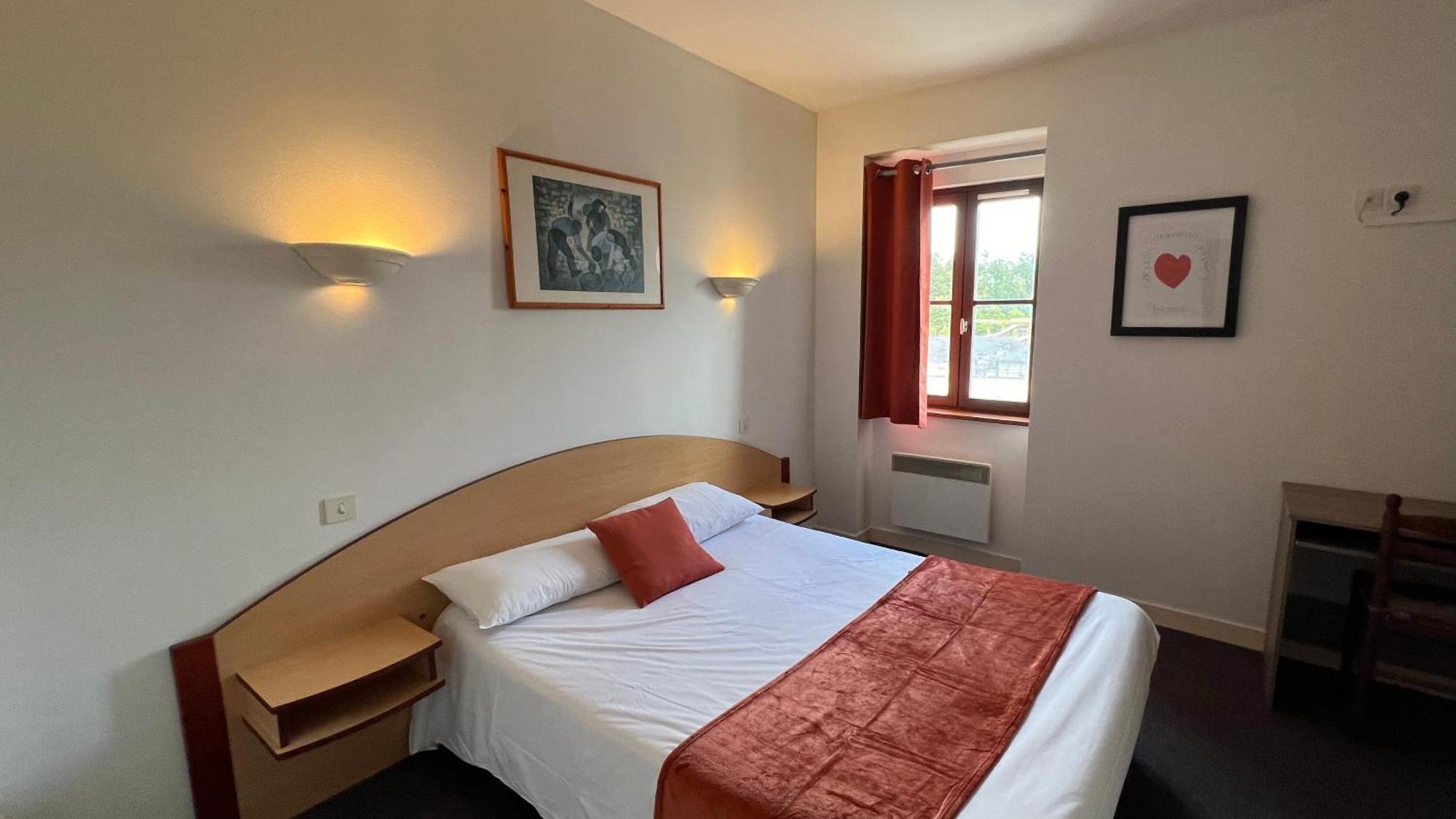 Hotel Tgv Кемпер Экстерьер фото